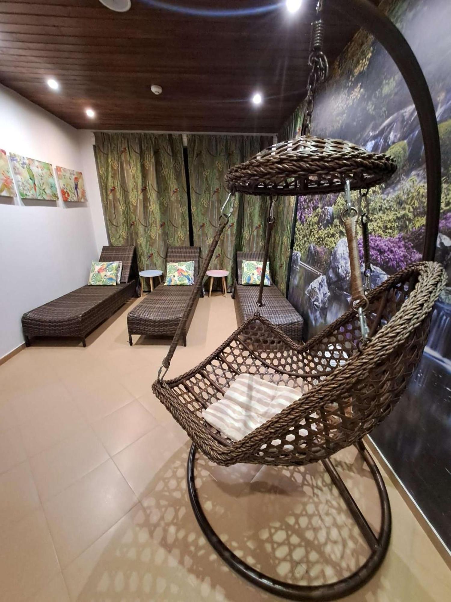 Park Hotel Fairy Cziflik Zewnętrze zdjęcie